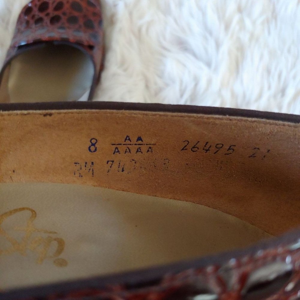 ♥️SOLD♥️Vintage Airstep 1950s 1960s Crocodile Pumps - Picture 5 of 6